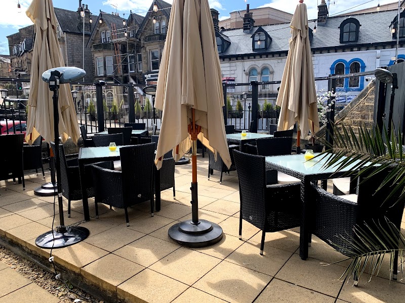 Vivido Bar And Restaurant